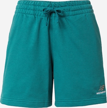 new balance Regular Trousers in Green: front