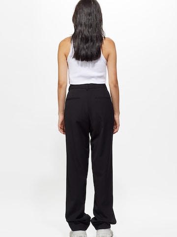 Young Poets Loose fit Pleat-front trousers 'Elsa' in Black