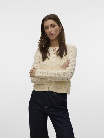 Cardigan 'VMPaola' VERO MODA en blanc : devant