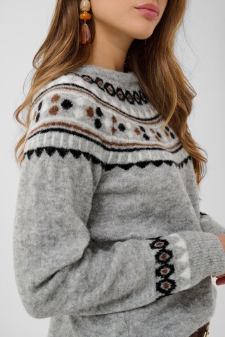 Cream Sweater in Grey