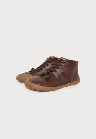 Boots stringati 'Peu Path+' di CAMPER in marrone