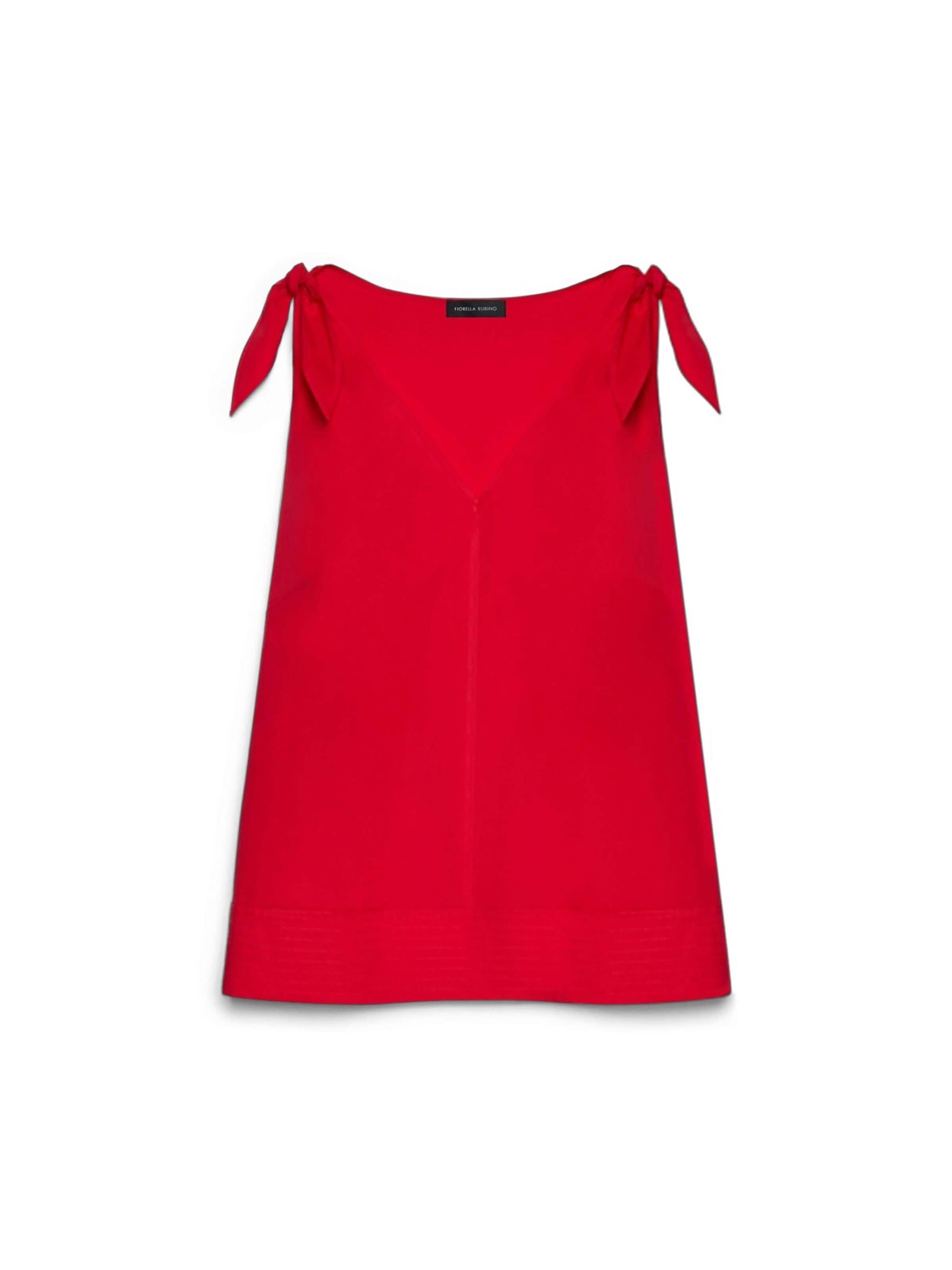 Fiorella Rubino - Top en rojo: frente