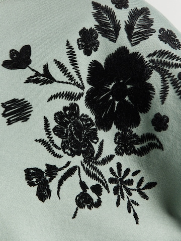 VERO MODA Sweatshirt 'VMHelen Trina' in Grün