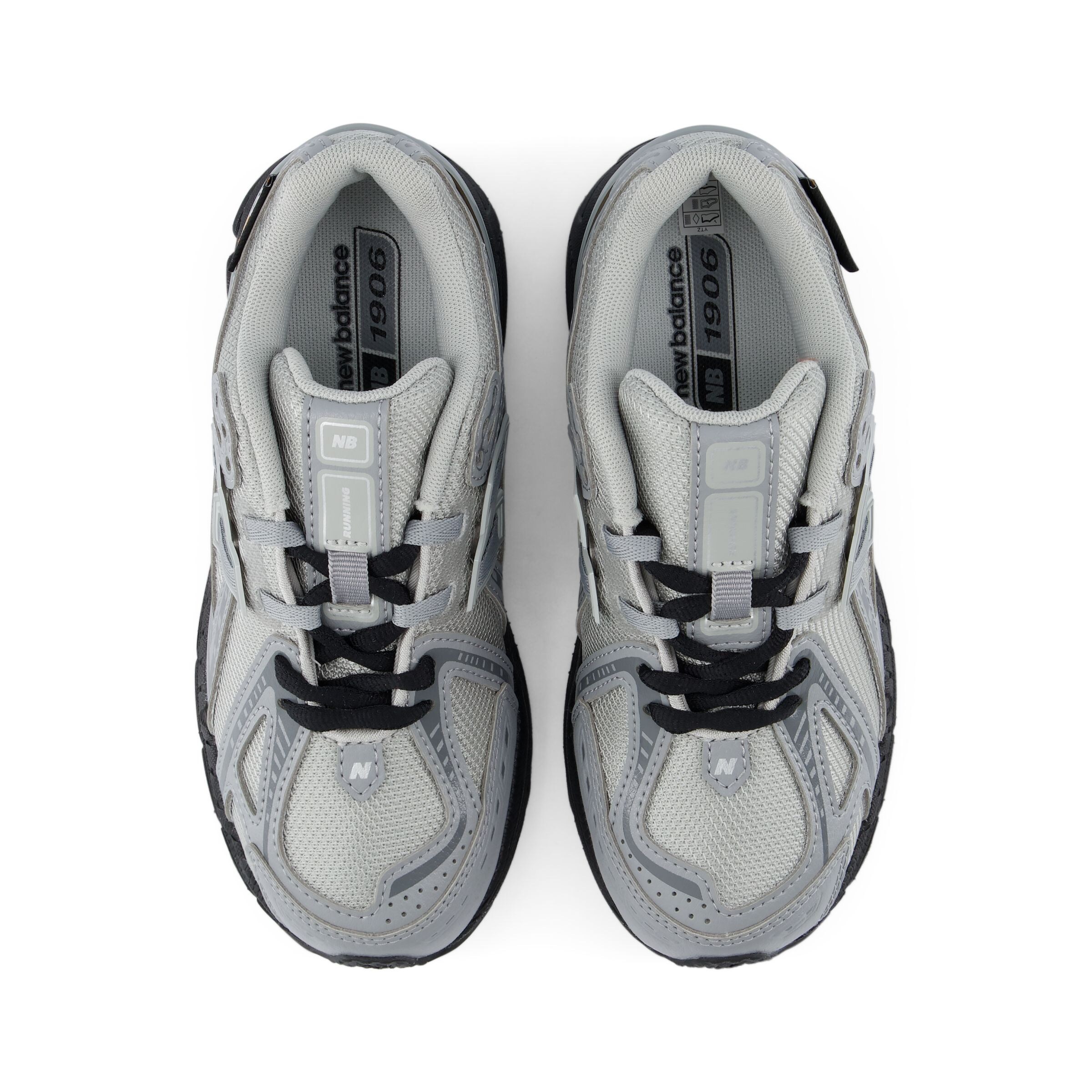 new balance Sneakers '1906 LACE' in Grijs