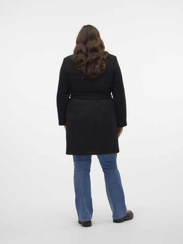 Vero Moda Curve Wintermantel 'VMCLassbessy' in Zwart