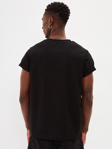 T-Shirt 'DANDY CAT' CAT by Maniita Lacitta en noir
