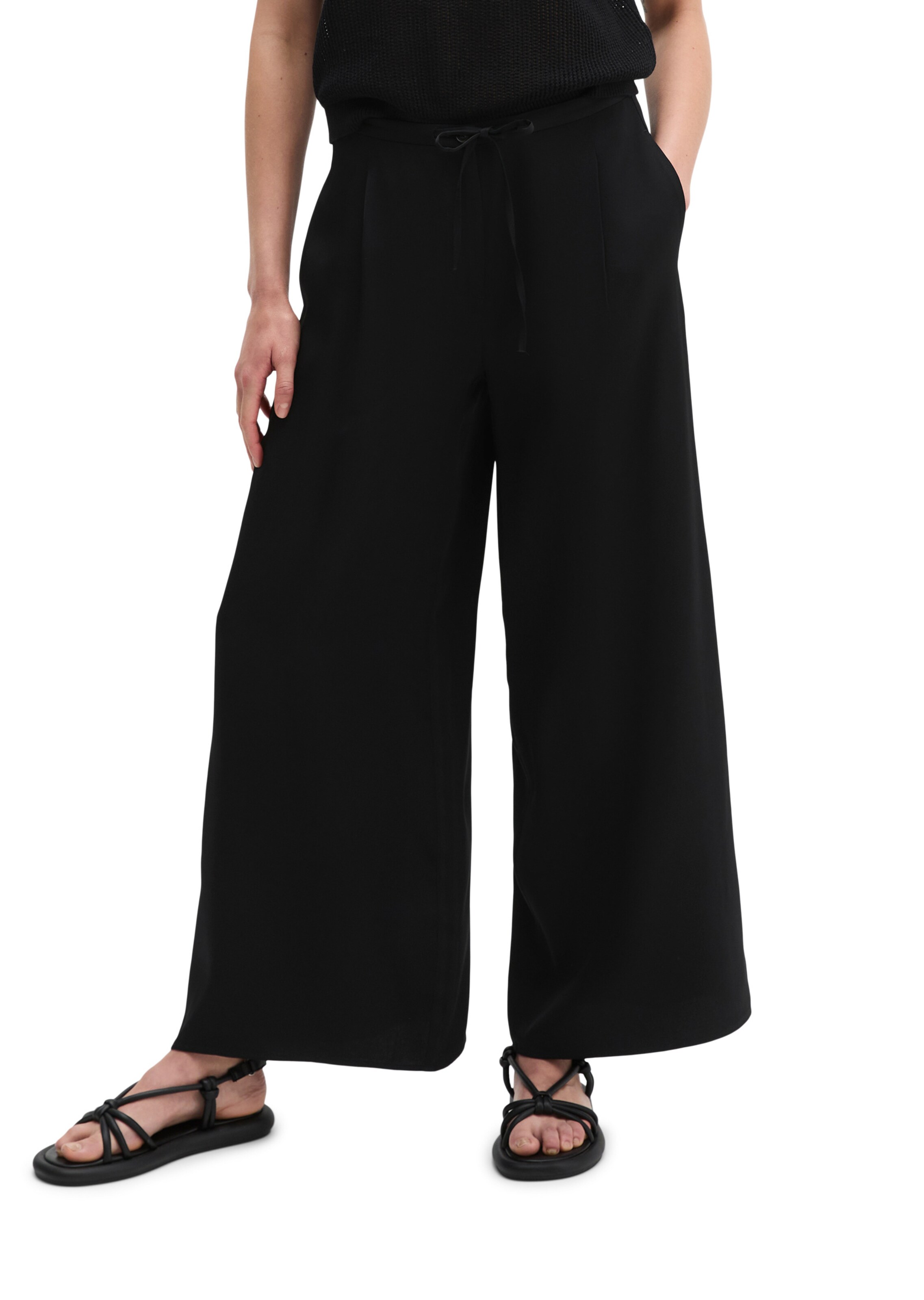Marc O'Polo Loosefit Hose in Schwarz: Vorderseite