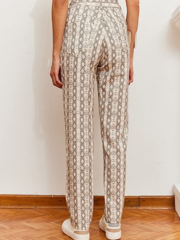 Bianco Lucci Slimfit Byxa i beige