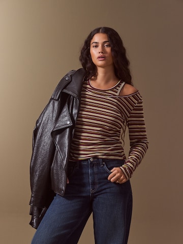 Next - Camiseta en marrón