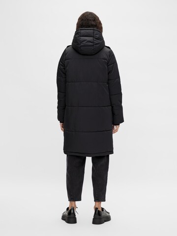 OBJECT Winter coat 'Hanna' in Black