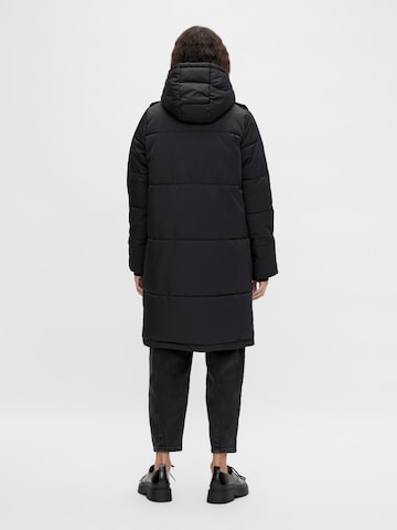 OBJECT Winter Coat 'Hanna' in Black