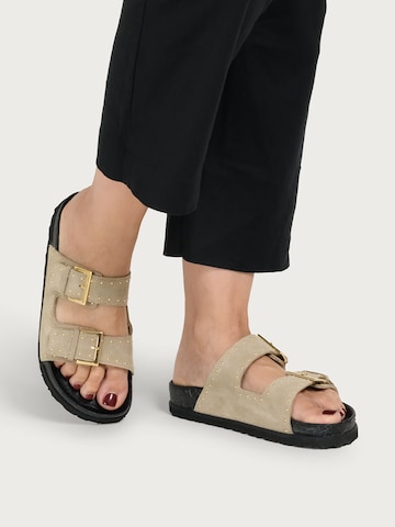 Zoccoletto di VITAFORM in beige: frontale