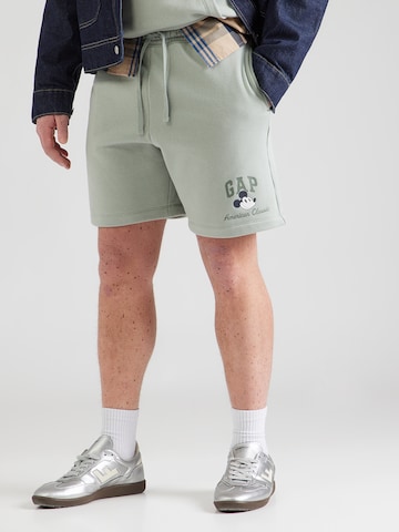GAP Regular Housut 'DISNEY X GAP' värissä vihreä: etupuoli