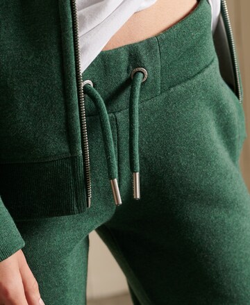 Effilé Pantalon Superdry en vert