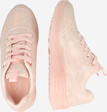 SKECHERS Sneakers in Pink