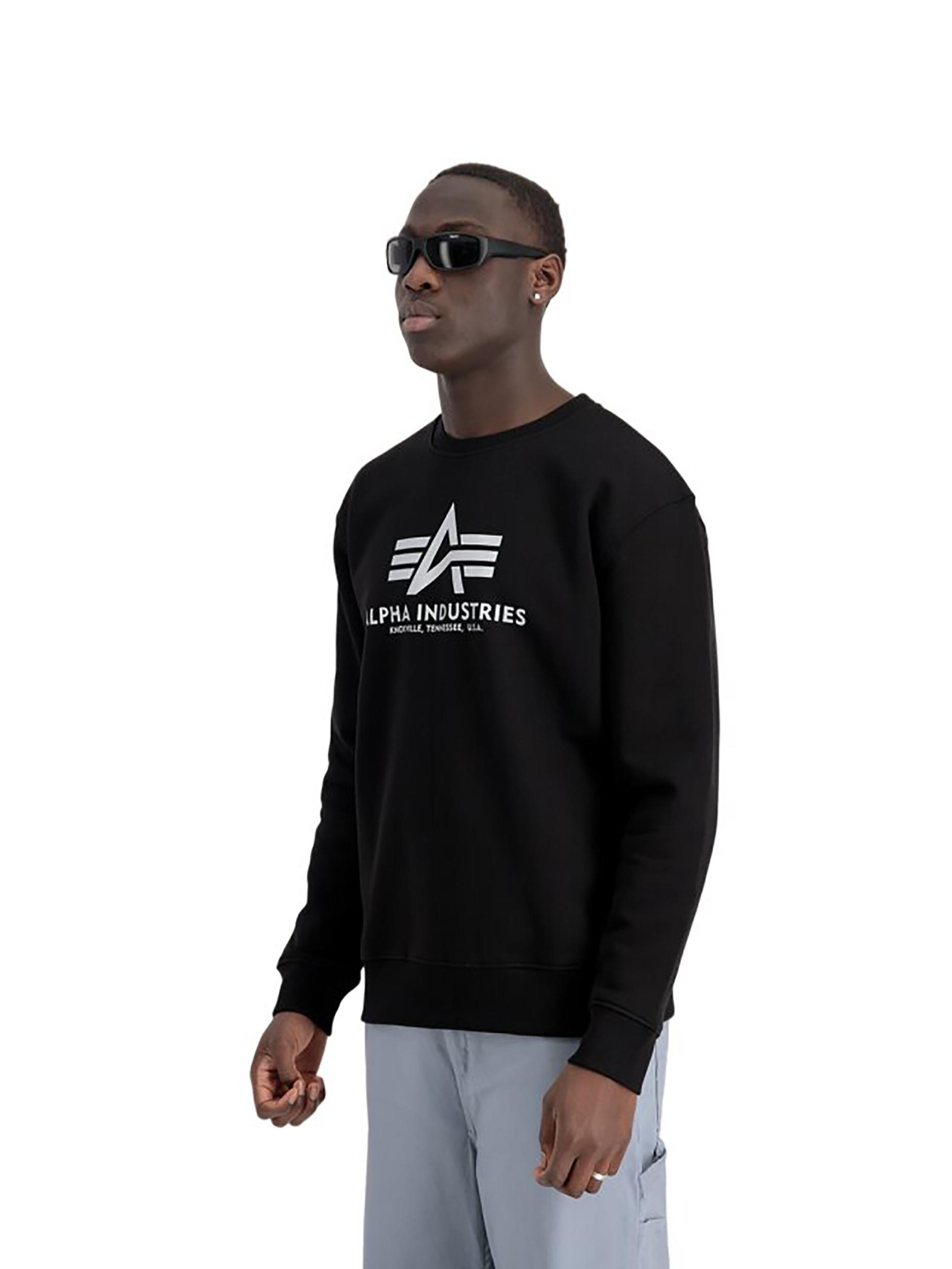 ALPHA INDUSTRIES Sweatshirt 'Basic' in Black