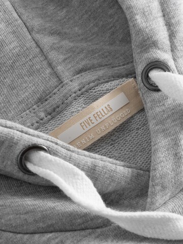 Five Fellas Sweatshirt 'Stanley' in Grey