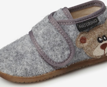 NATURINO Huisschoenen 'CARILLON' in Grijs: voorkant