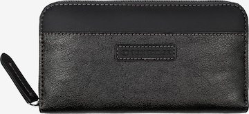 TOM TAILOR Portemonnaie 'GIA' in Schwarz: Vorderseite