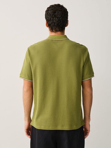 Next Тениска в зелено