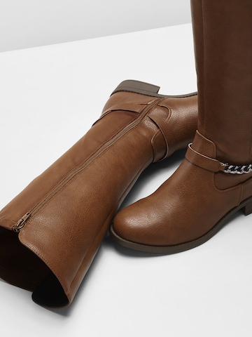 bonprix Stiefel in Braun