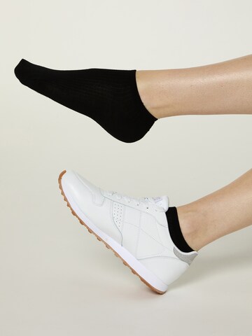 Chaussure basse ' Modal Socken Sneaker Füßlinge kurz ' Nur Die en noir