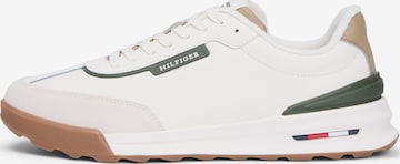 TOMMY HILFIGER Nizke superge 'RETRO' | bež barva: sprednja stran