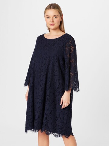 Robe ONLY Carmakoma en bleu : devant