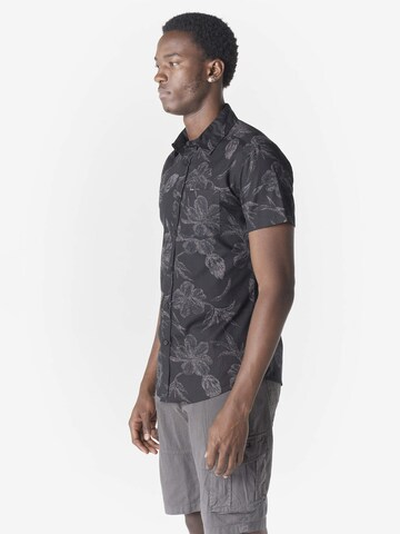 KOROSHI Slim fit Button Up Shirt in Black