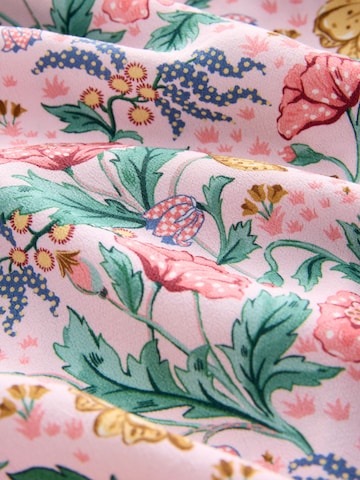 Rochie de la Cath Kidston pe roz