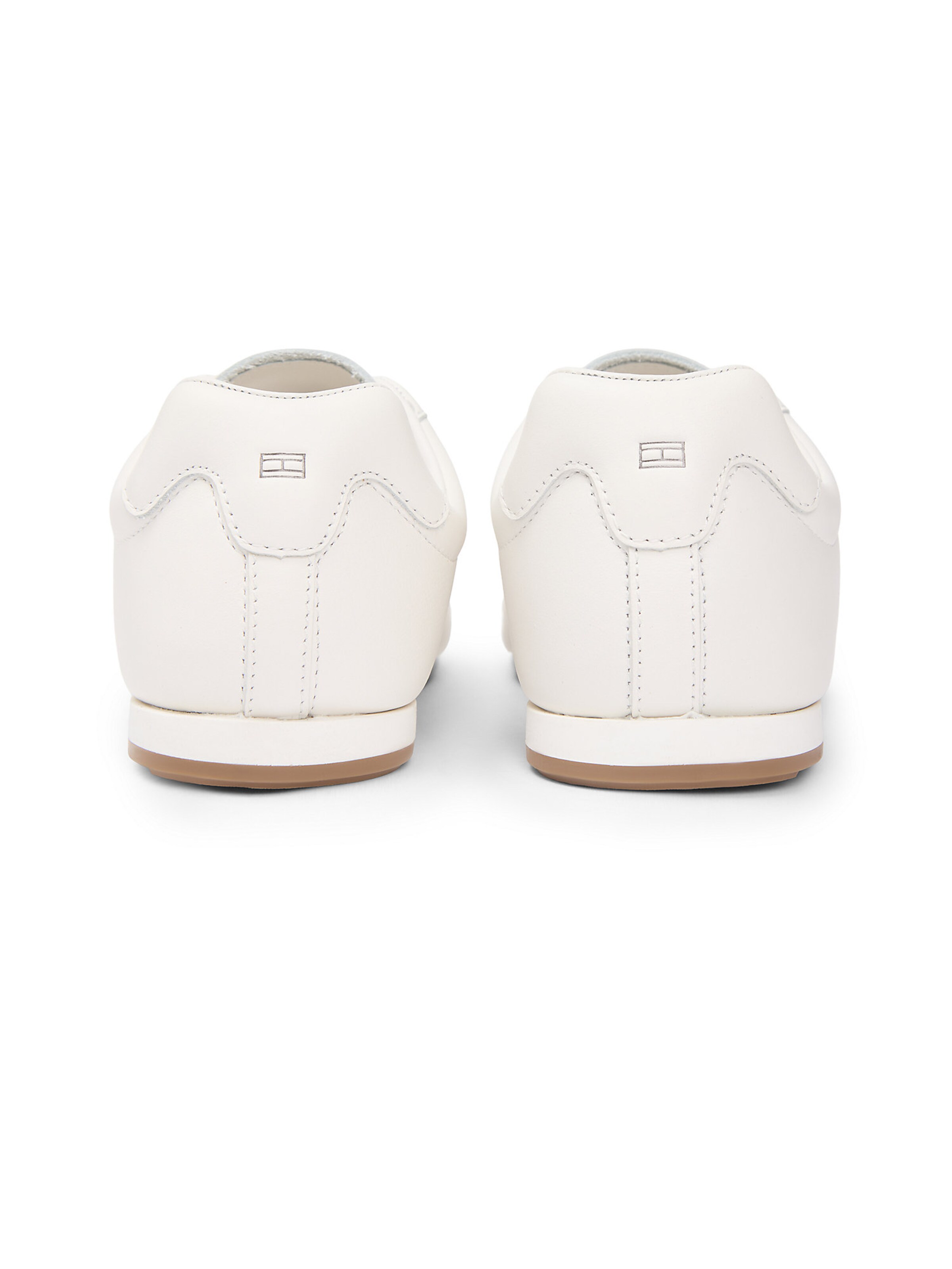 TOMMY HILFIGER Sneaker in Weiß