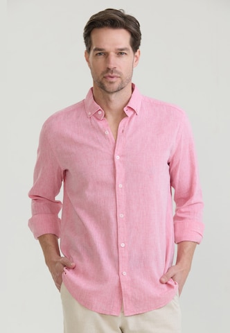 Coupe regular Chemise business Felix Hardy en rose : devant