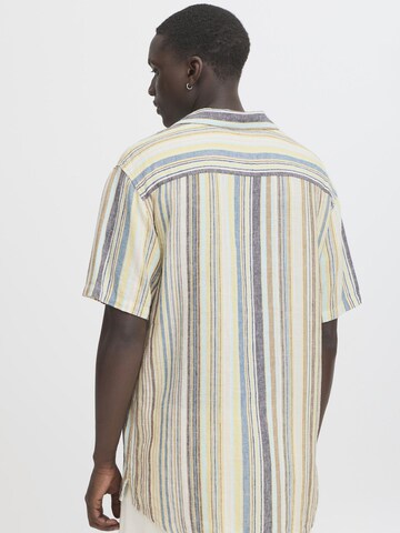 Coupe regular Chemise ' BHAKIS ' BLEND en jaune