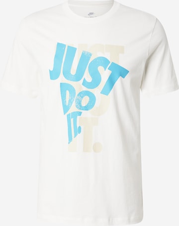 Nike Sportswear Shirt in White: front