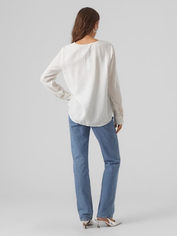 Camicia da donna 'VMLena' di VERO MODA in bianco