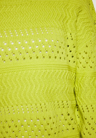 swirly Pullover in Gelb