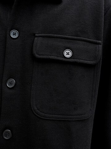 aprel Between-Season Jacket in Black