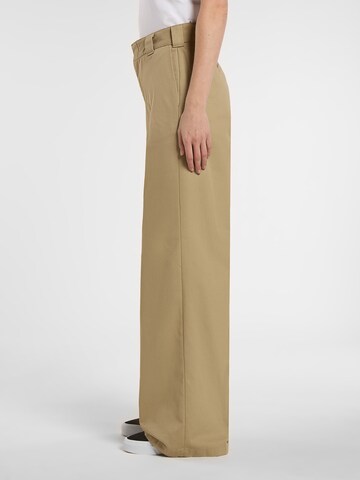 DICKIES Regular Housut värissä ruskea