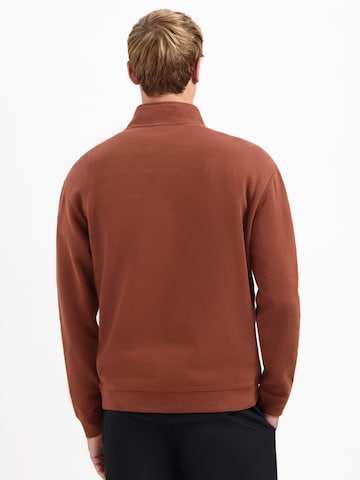 No Excess Sweatshirt in Brown