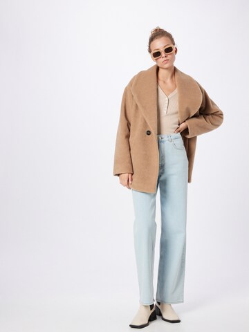 Amber & June Between-Season Jacket in Beige