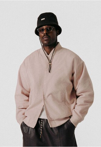 Giacca di mezza stagione di BLKVIS in rosa: frontale