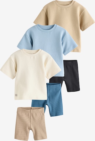 Next Setti värissä beige: etupuoli