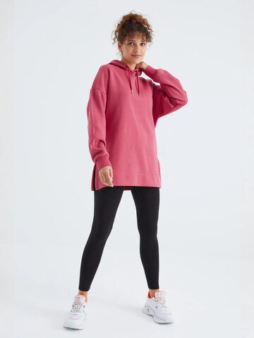 Tommy Life Sweatshirt in Pink