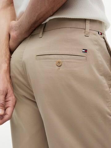 TOMMY HILFIGER Regular Shorts in Beige