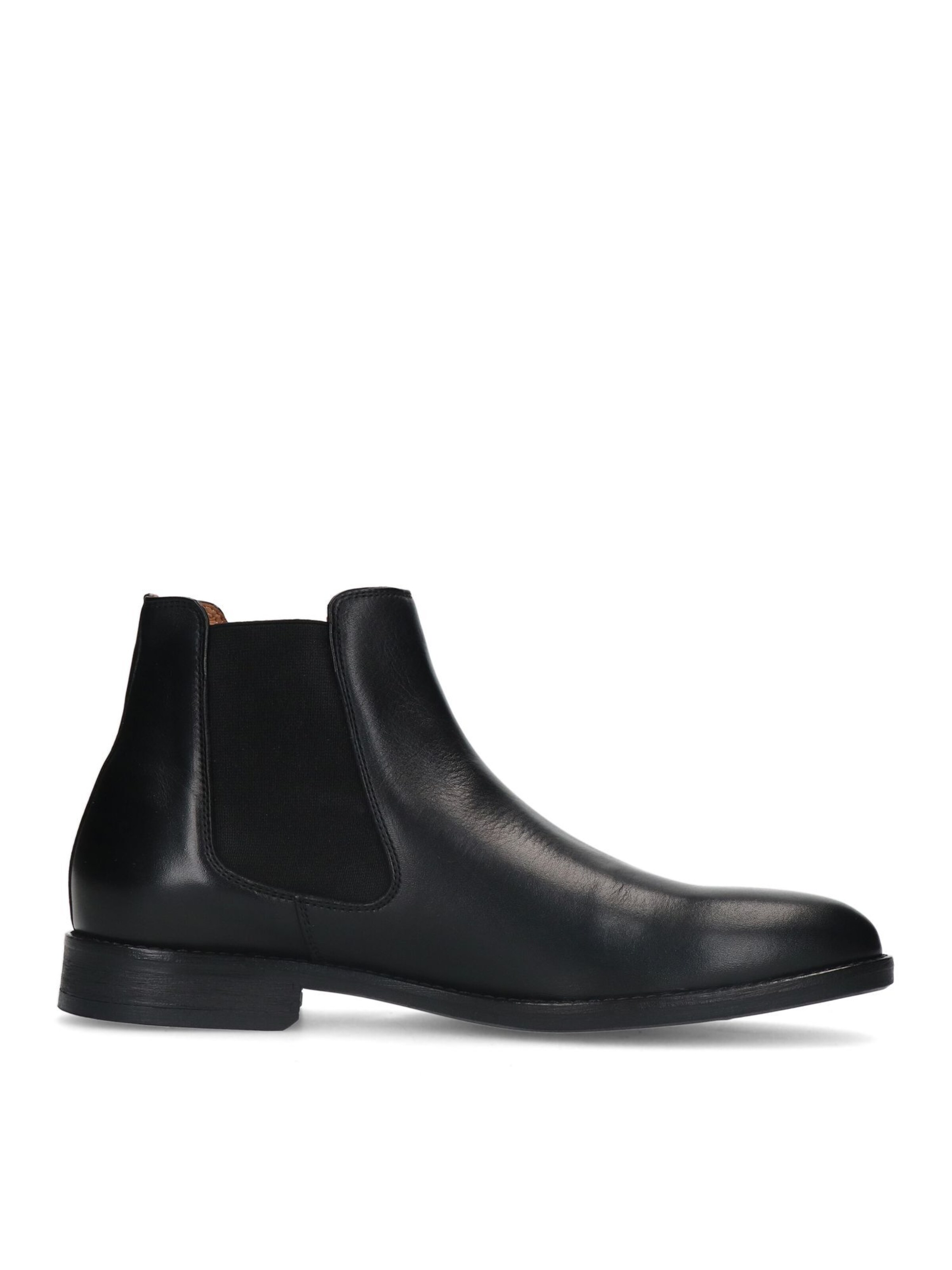MANFIELD Chelsea Boots in Black