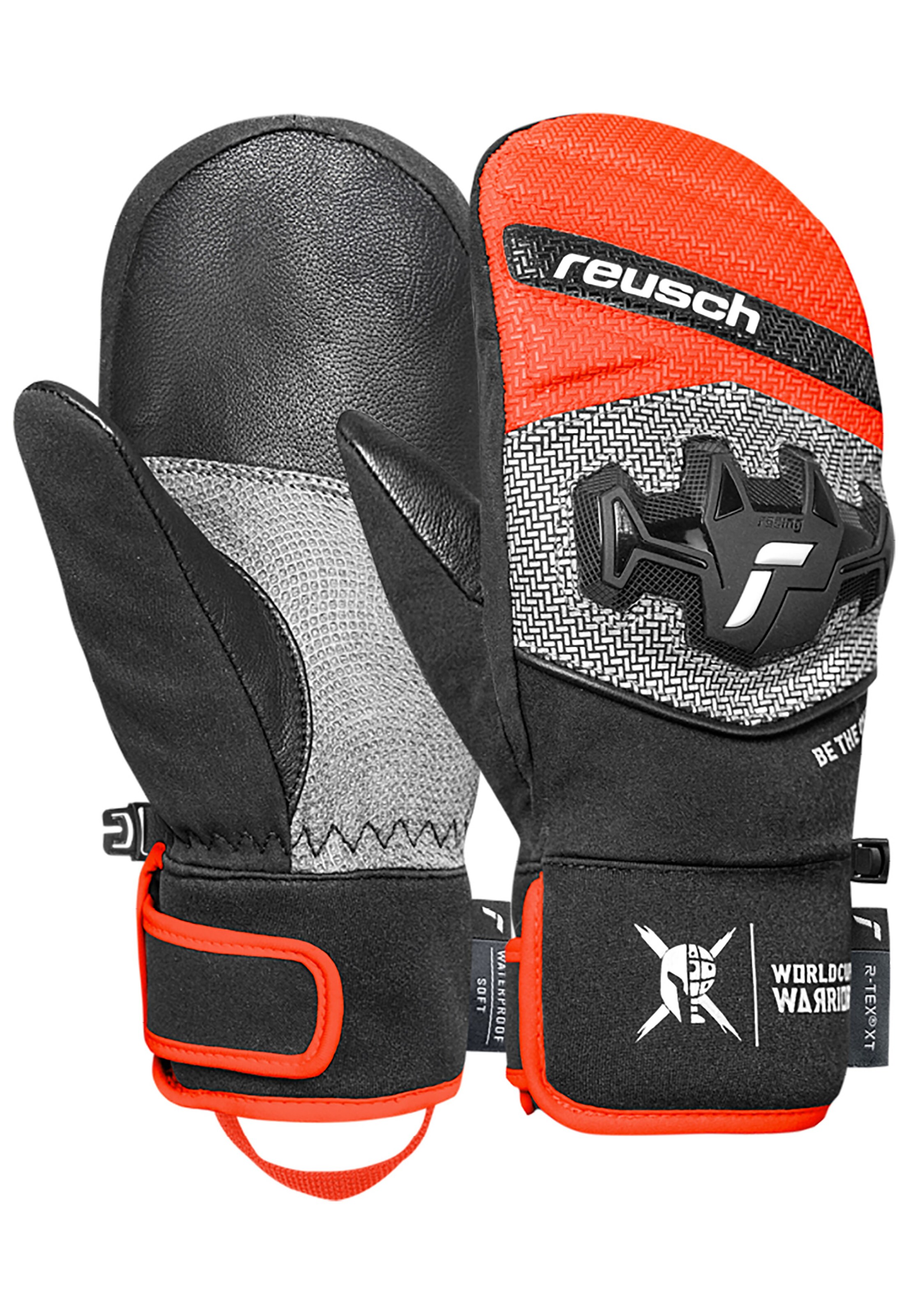 REUSCH Sporthandschuhe 'Worldcup Warrior' in Schwarz: Vorderseite