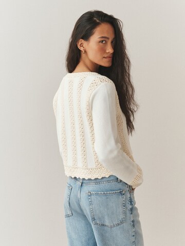 Next Πλεκτή ζακέτα σε μπεζ