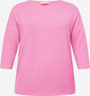 ONLY Carmakoma - Camiseta 'LAMOUR' en rosa: frente