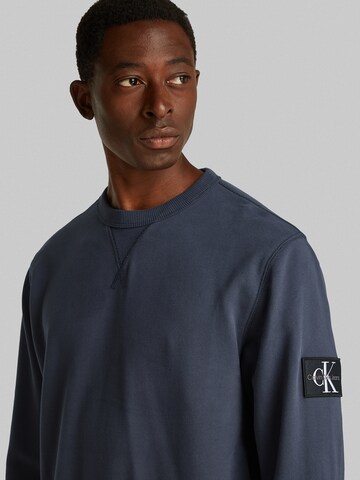 Calvin Klein Jeans Sweatshirt in Blue
