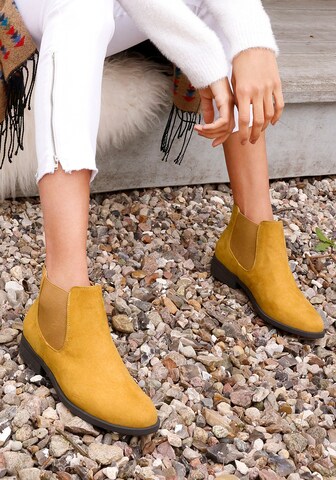 LASCANA Chelsea Boots in Gelb: predná strana